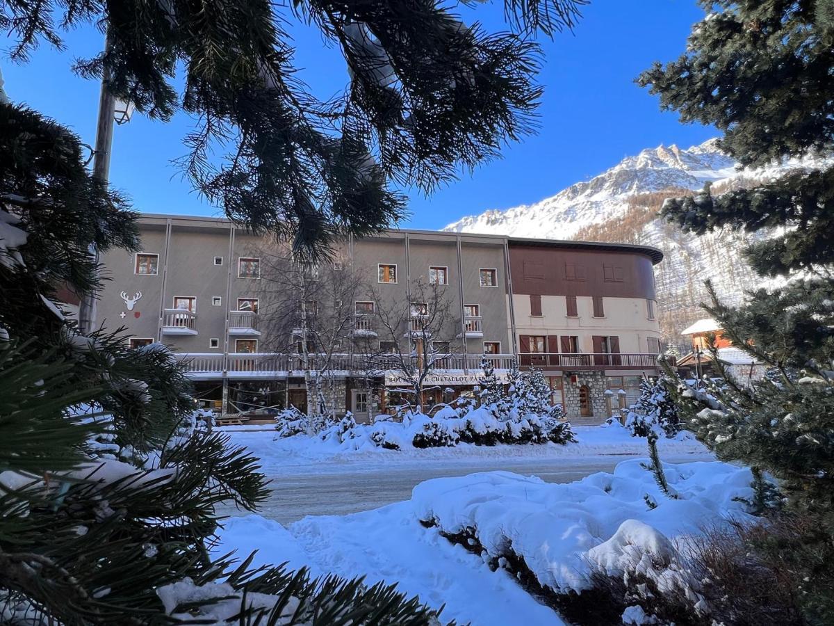 Hotel Everest 3*